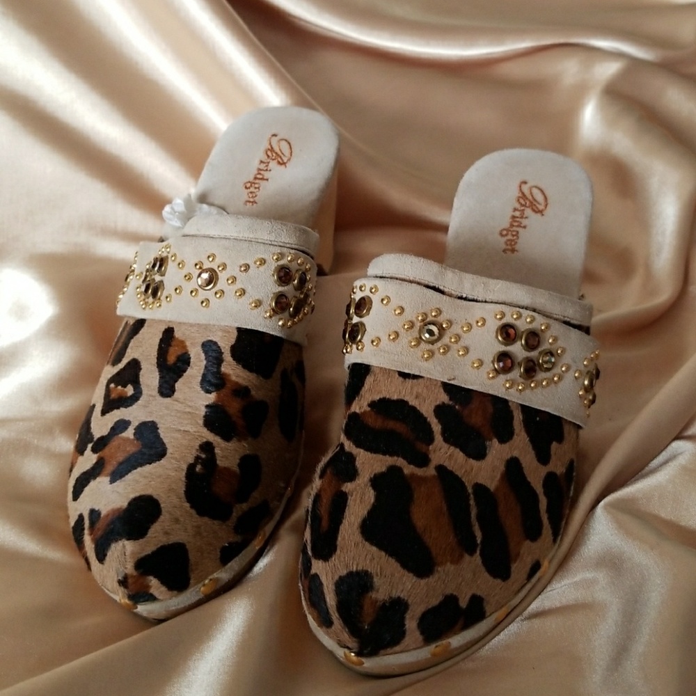 Bridgett Clogs